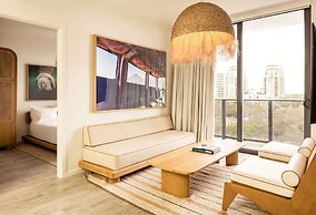 Flow Fort Lauderdale Hotel