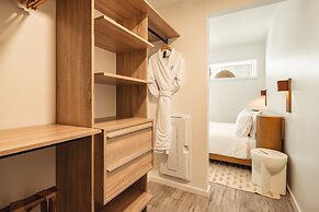 Flow Fort Lauderdale Hotel