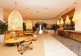 Flow Fort Lauderdale Hotel