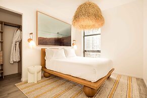 Flow Fort Lauderdale Hotel