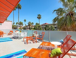 The Twist Palm Springs