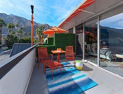 The Twist Palm Springs