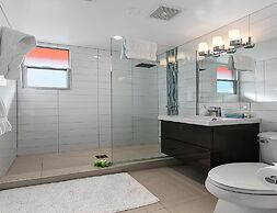 The Twist Palm Springs