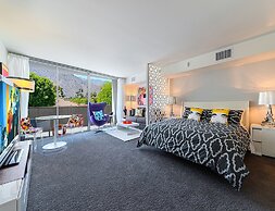 The Twist Palm Springs