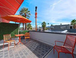 The Twist Palm Springs