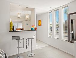 The Twist Palm Springs