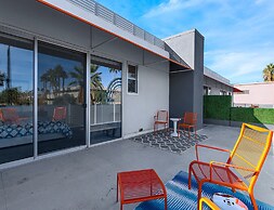 The Twist Palm Springs