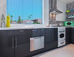 The Twist Palm Springs