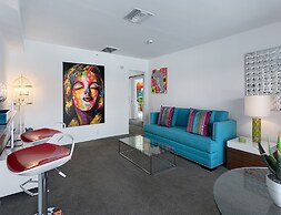 The Twist Palm Springs