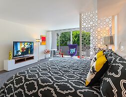 The Twist Palm Springs