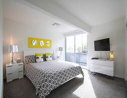 The Twist Palm Springs