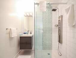 The Twist Palm Springs