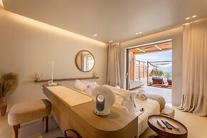 Avgoustos Suites - Adults only