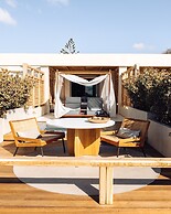 Avgoustos Suites - Adults only