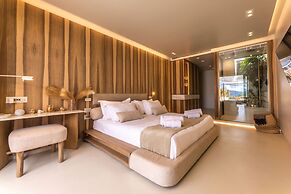 Avgoustos Suites - Adults only