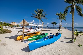 Hol Chan Reef Resort & Villas