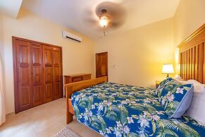 Hol Chan Reef Resort & Villas