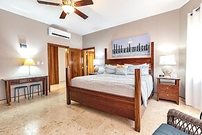 Hol Chan Reef Resort & Villas