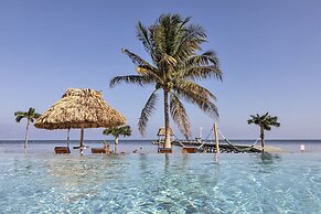 Hol Chan Reef Resort & Villas