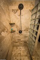 Hol Chan Reef Resort & Villas