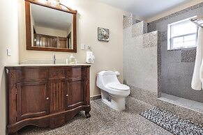 Hol Chan Reef Resort & Villas