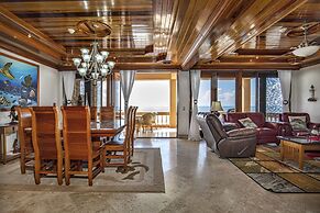 Hol Chan Reef Resort & Villas