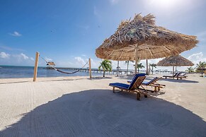 Hol Chan Reef Resort & Villas