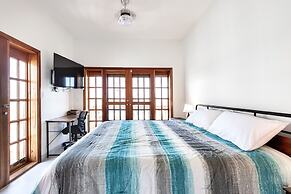 Hol Chan Reef Resort & Villas