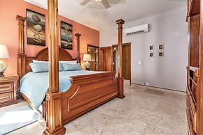 Hol Chan Reef Resort & Villas