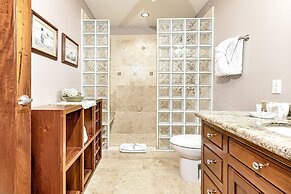 Hol Chan Reef Resort & Villas