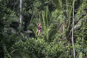 Hol Chan Reef Resort & Villas