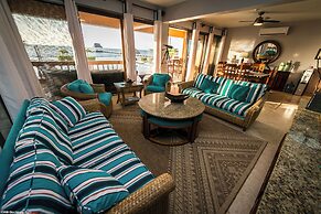 Hol Chan Reef Resort & Villas