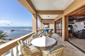 Hol Chan Reef Resort & Villas