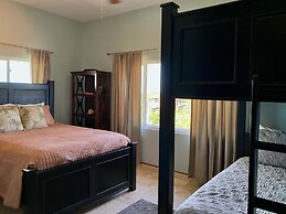 Hol Chan Reef Resort & Villas