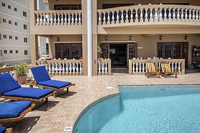 Hol Chan Reef Resort & Villas