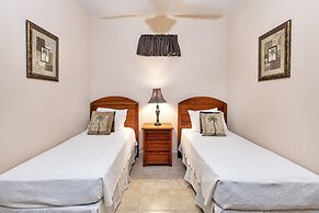 Hol Chan Reef Resort & Villas