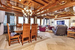 Hol Chan Reef Resort & Villas