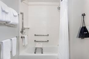 Holiday Inn Express and Suites Miramar by IHG