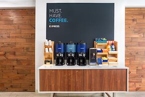 Holiday Inn Express and Suites Miramar by IHG