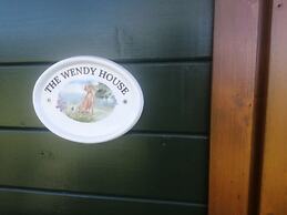 Rustic Log Cabin - Dog Friendly - Sleeps 2 - Views