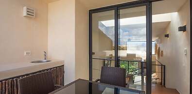 Apartment with Private Hot Tub in Tulum