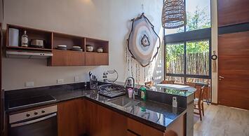 Apartment with Private Hot Tub in Tulum
