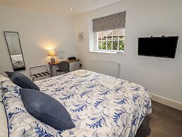 Flat 4B