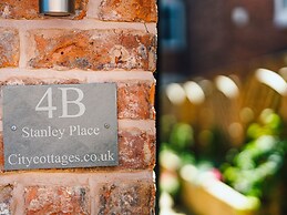 Flat 4B