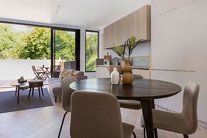 The 249 Apartments by Urban Rest