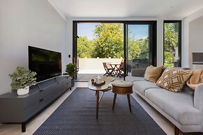 The 249 Apartments by Urban Rest