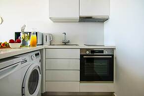 Phaedrus Living Onyx Flat Lighthouse 48