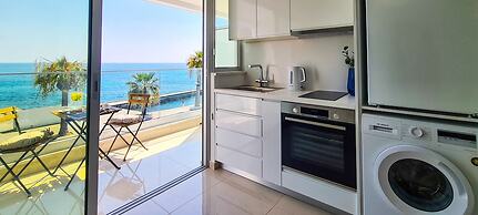 Phaedrus Living Gold Flat Lighthouse 48