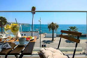 Phaedrus Living Gold Flat Lighthouse 48