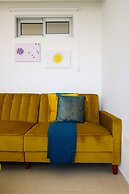 Phaedrus Living Gold Flat Lighthouse 48